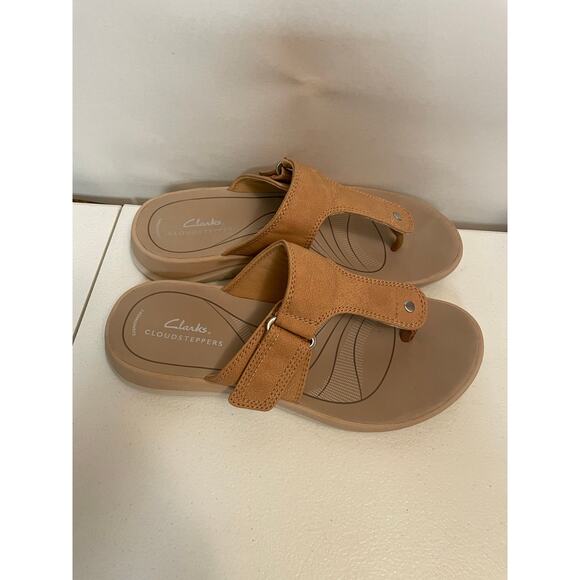 Clark’s women’s flip flop tan Cloud steppers size 7 latch hook closure - Picture 5 of 7